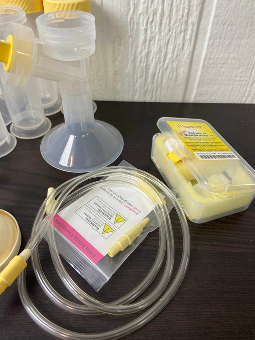 secondhand BUNDLE Medela Accessories