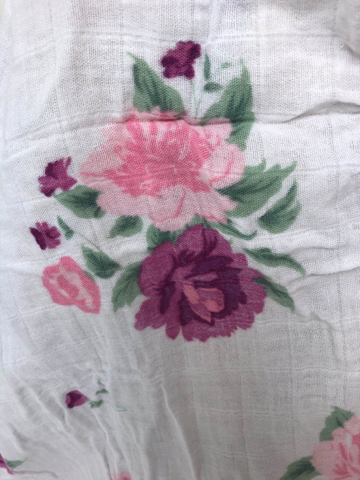 secondhand Saranoni Swaddle Blanket