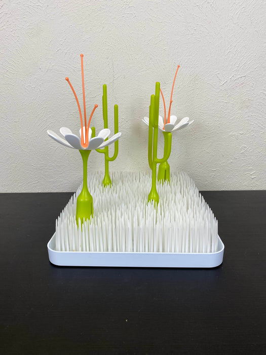 Shop Boon Lawn Countertop Drying Rack With Stem And Twig, White at GoodBuy Gear