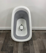 secondhand OXO Tot Splash & Store Baby Bathtub