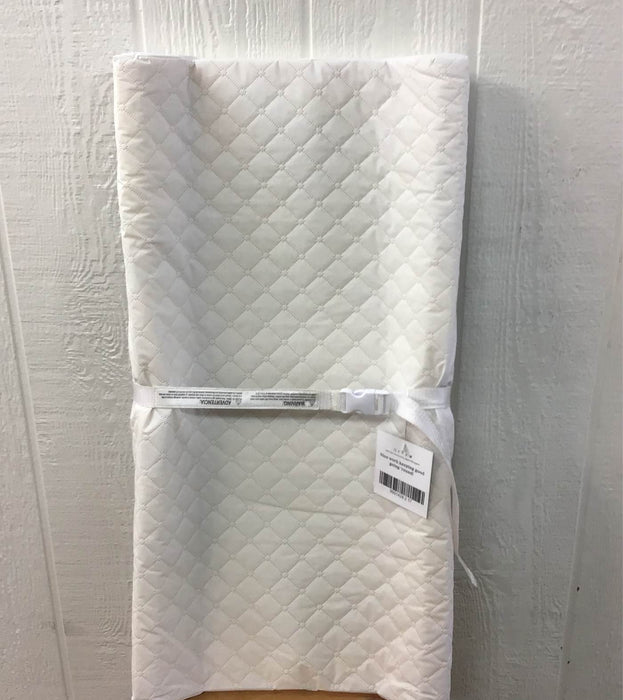 Shop Summer Infant Contoured Changing Pad at GoodBuy Gear