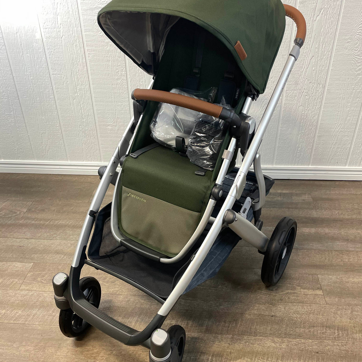 uppababy vista v2 hazel discontinued UPPAbaby VISTA V2 Stroller, 2019, Hazel (Olive Green)