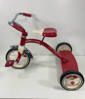 Vintage retro red on sale radio flyer tricycle