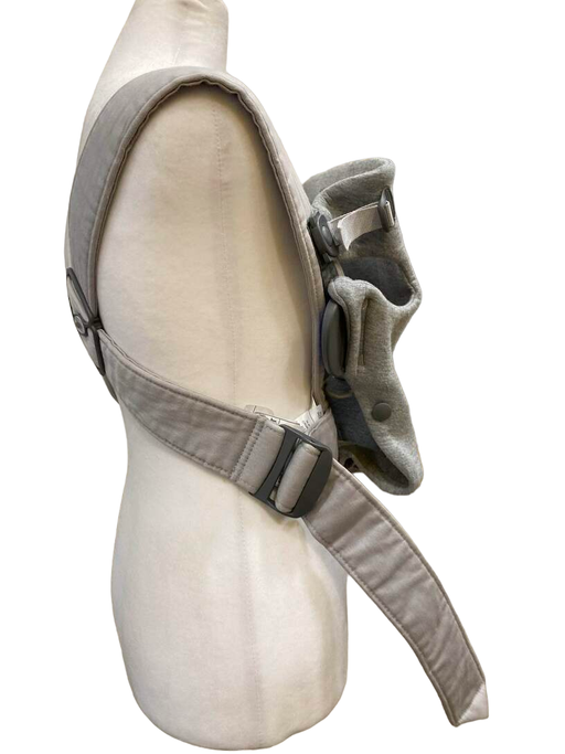 used BabyBjorn Baby Carrier Mini, Light Gray 3D Jersey