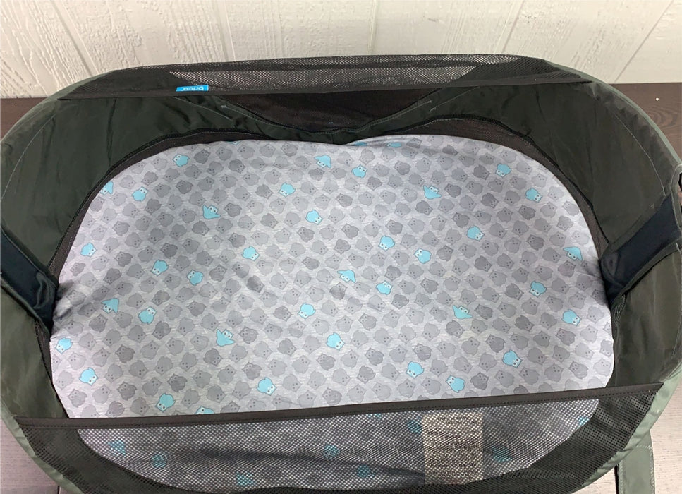 secondhand Brica Fold 'n Go Travel Bassinet