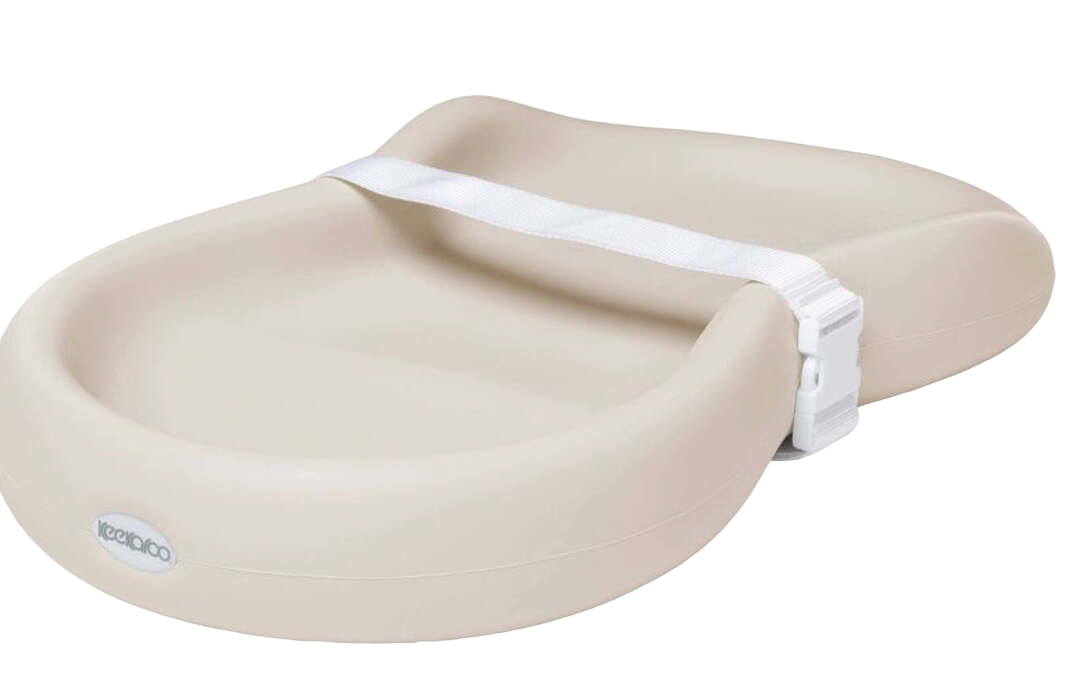 Shop Keekaroo Peanut Changing Pad, Vanilla at GoodBuy Gear