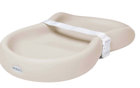 Shop Keekaroo Peanut Changing Pad, Vanilla at GoodBuy Gear