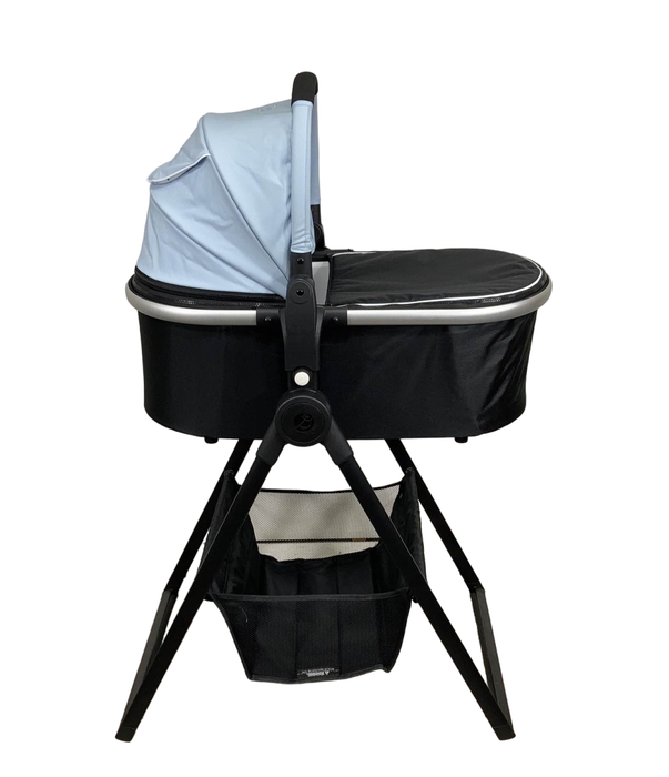 secondhand Mockingbird Bassinet with Stand, Sky