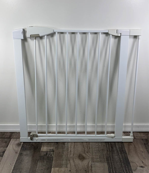 used Munchkin Easy Close Extra Safety Gate