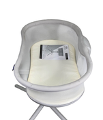 secondhand Halo Bassinest Swivel Sleeper 3.0, Grey