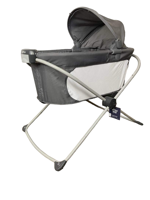 used Fisher Price Soothing View Bassinet