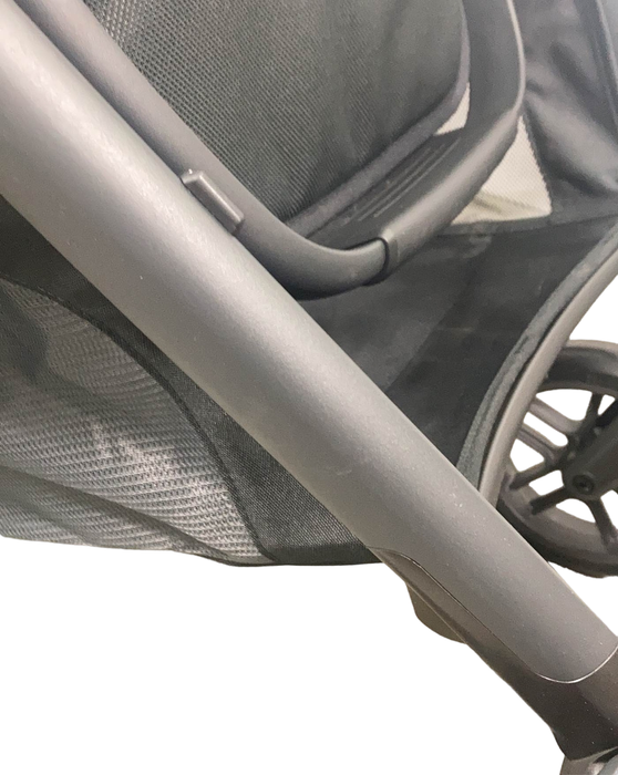 used UPPAbaby VISTA V2 Stroller, Jordan (Charcoal Melange), 2022