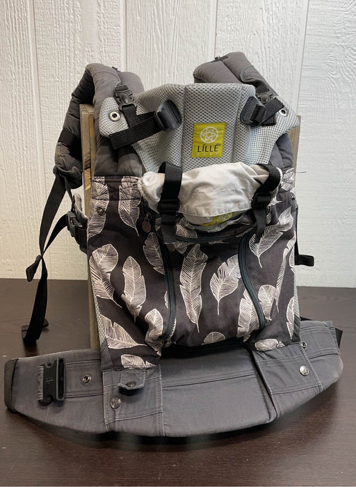 used Lillebaby Complete All Seasons Baby Carrier