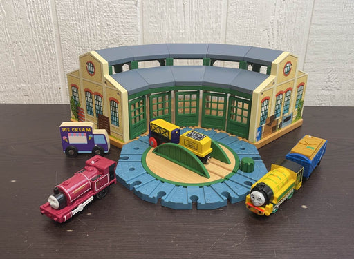 used Fisher Price Thomas & Friends Wood Tidmouth Sheds