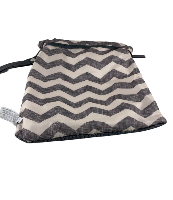Shop Skip Hop Grab And Go Wet/Dry Bag, Chevron at GoodBuy Gear