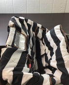 Shop Lumiere Grocery Cart & Highchair Cover at GoodBuy Gear