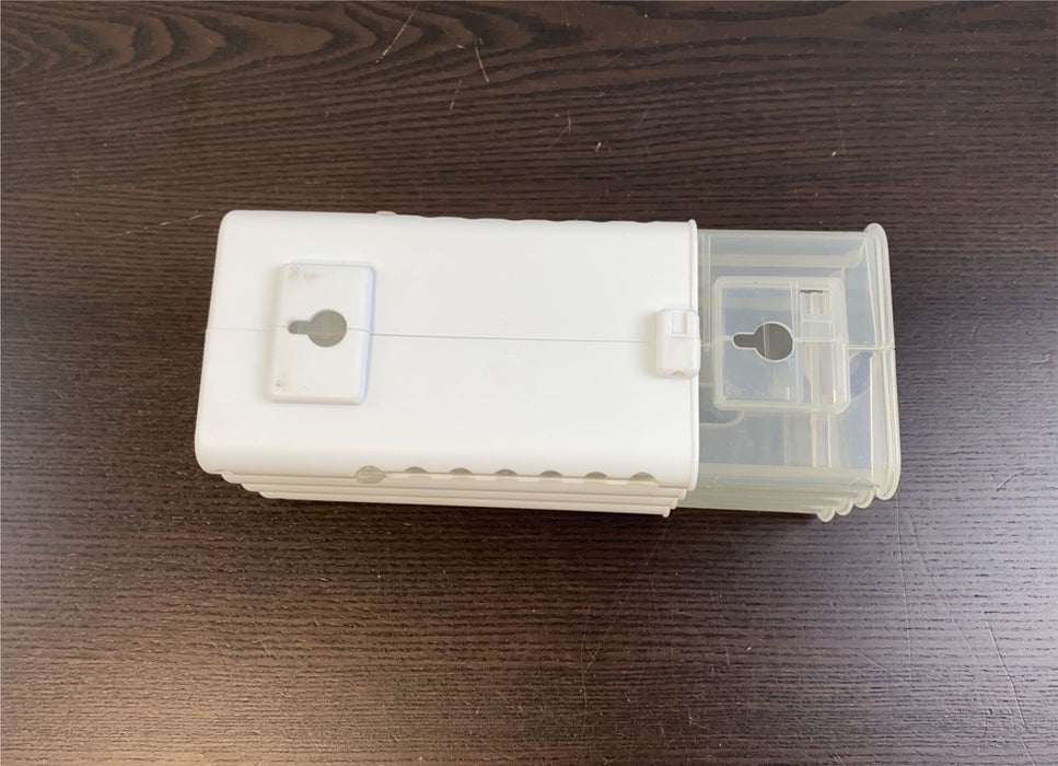 Shop HomeSafe By Summer Infant Power Strip Cover at GoodBuy Gear