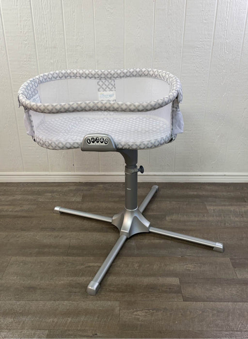 used Halo BassiNest Swivel Sleeper, Premiere Series