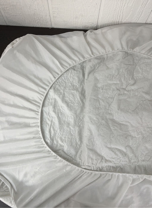 secondhand Babies R Us Waterproof Crib Mattress Pad