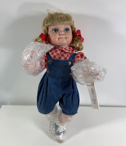 used Hamilton Collection Sammie Jo Doll