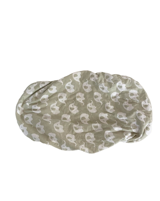 Shop Cambria Baby Bassinet Fitted Sheet at GoodBuy Gear