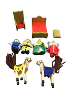 used Melissa & Doug Castle Wooden Figure Set