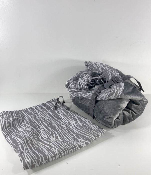 Shop Eddie Bauer Shopping Cart Cover at GoodBuy Gear