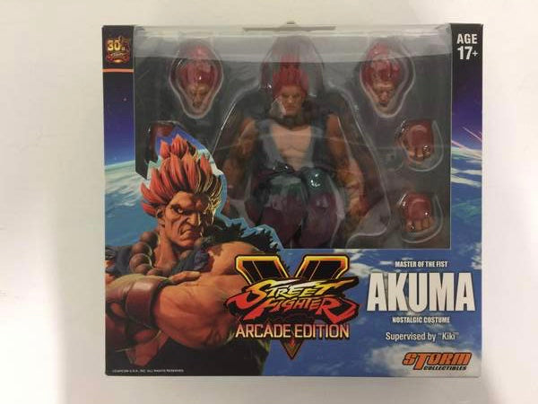 Akuma - street fighter - storm collectibles em Promoção na Americanas