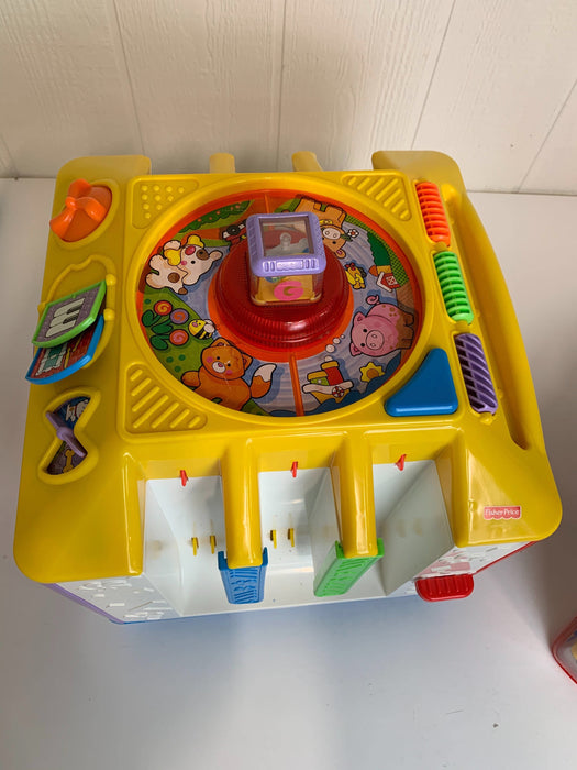 Fisher Price Incrediblock Activity Center