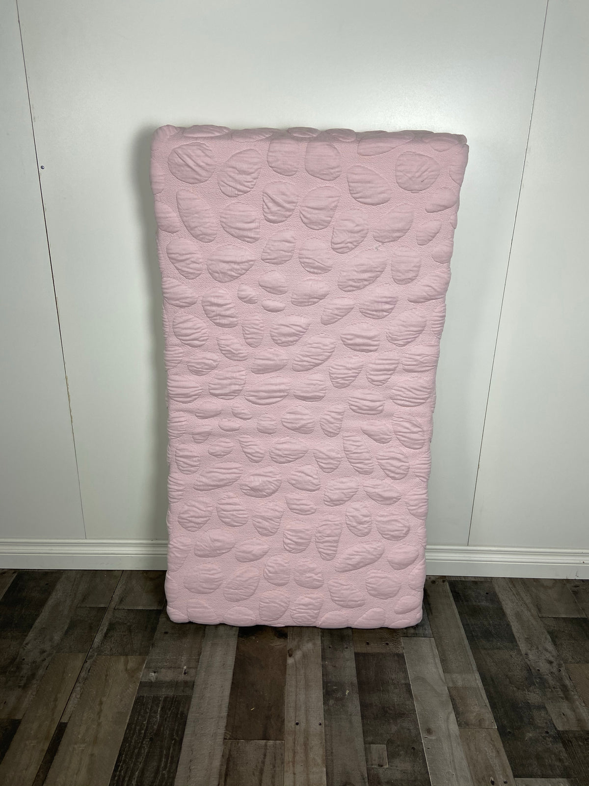 Nook Pebble Lite Crib Mattress, Blush — GoodBuy Gear