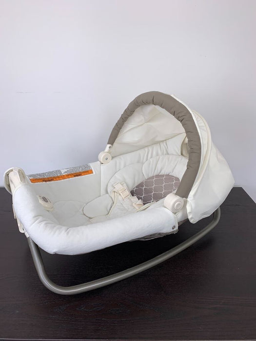 Graco Pack N Play Playard with Napper & Changer