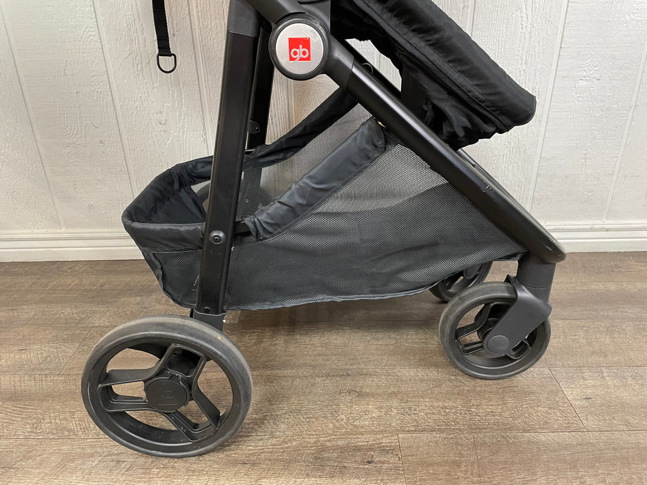 gb Lyfe Stroller, 2017