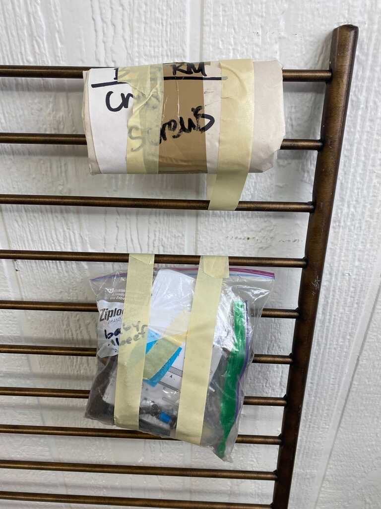 Bratt Decor II Crib, Vintage Gold