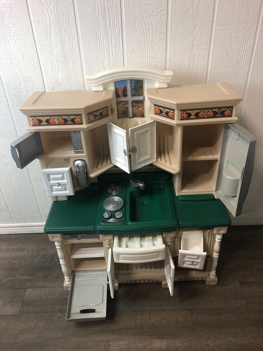 Step2 LifeStyle Dream Kitchen Playset With Accessories